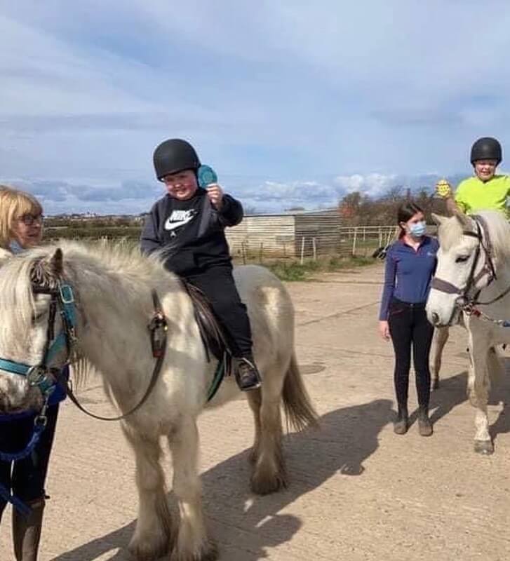 Cinders and Skye hack weds am